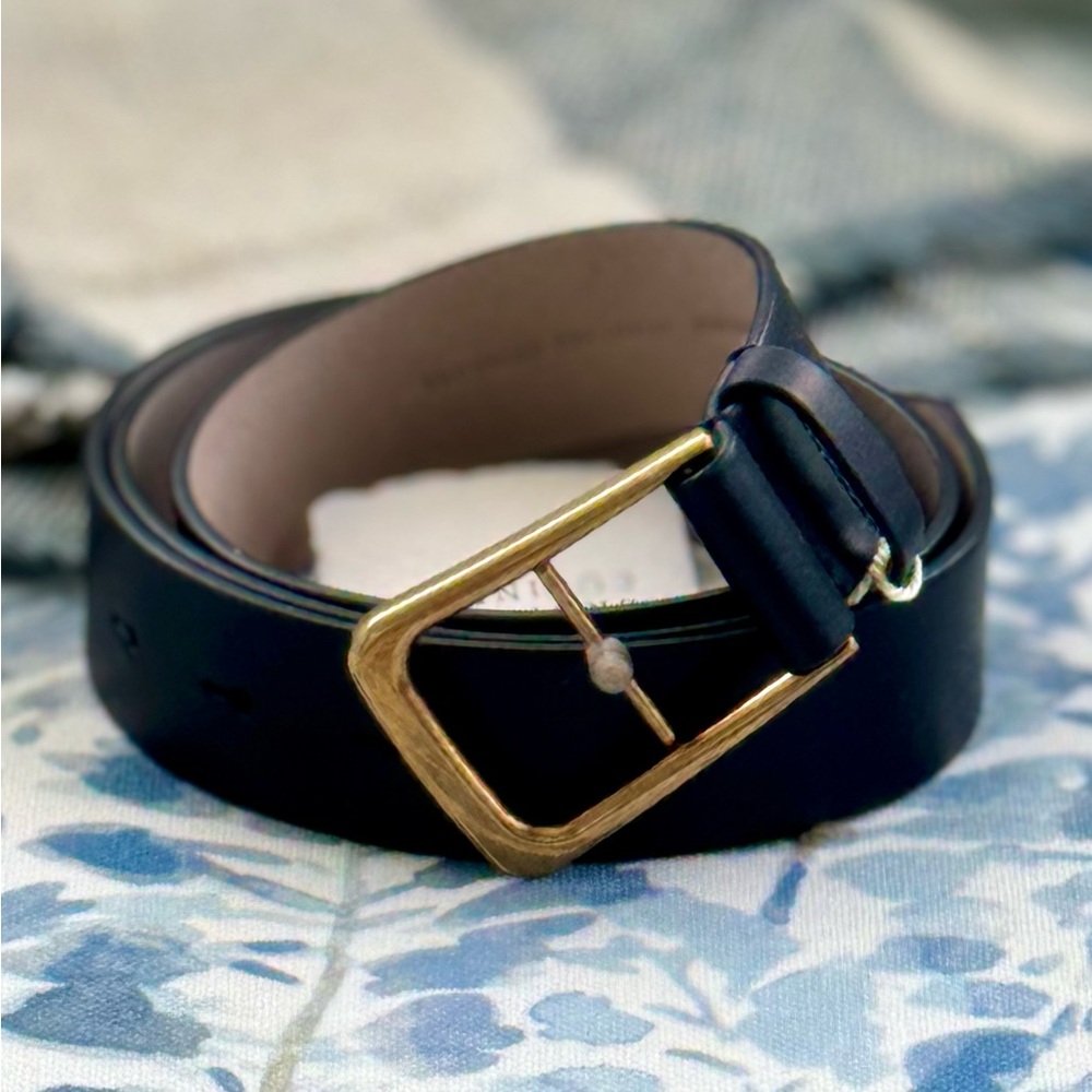 NWT Brunello Cucinelli Black Leather Belt with Gold Buckle - Size Large